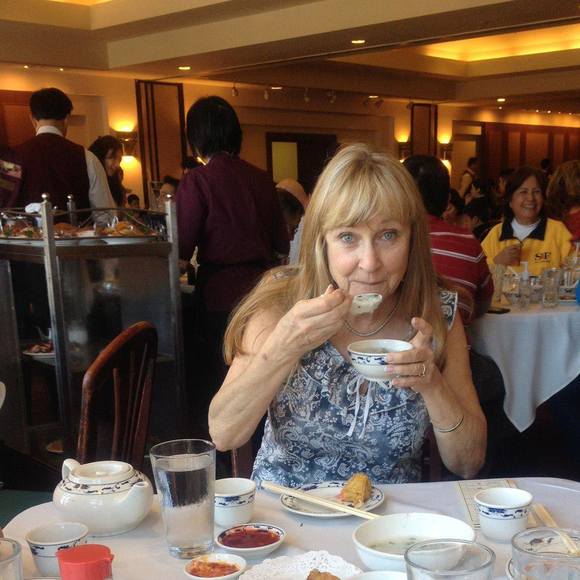 Meet your Posher, Kathy - Picture 1 of 1